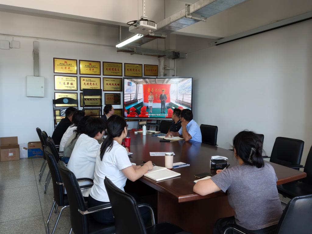 CAB69B03ED23235CAFB3ABDC08DD6460.jpg